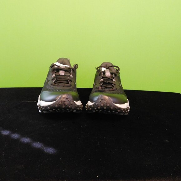 9.5 SIZE Men's UA Charged Maven Trail Running Shoes - Picture 3 of 4